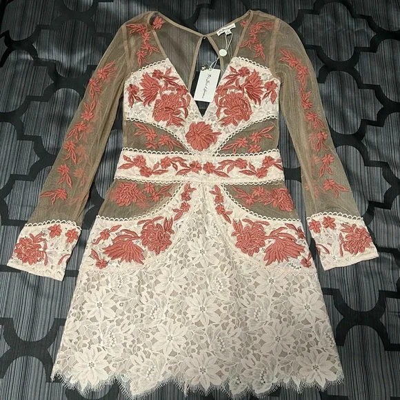 Women’s ‘Matador’ Tulle Dress in Melon by For Love & Lemons - Picture 8 of 16